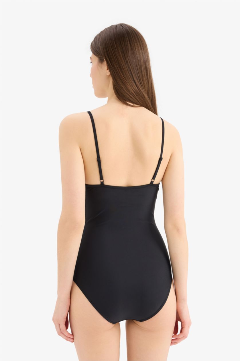 Kadın Siyah Regular Fit İnce Askılı Mayo