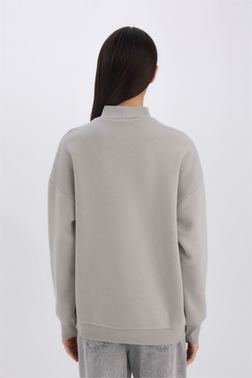 حريمي رمادي فاتح Oversize Fit Thick Sweatshirt Fabric Sweatshirt