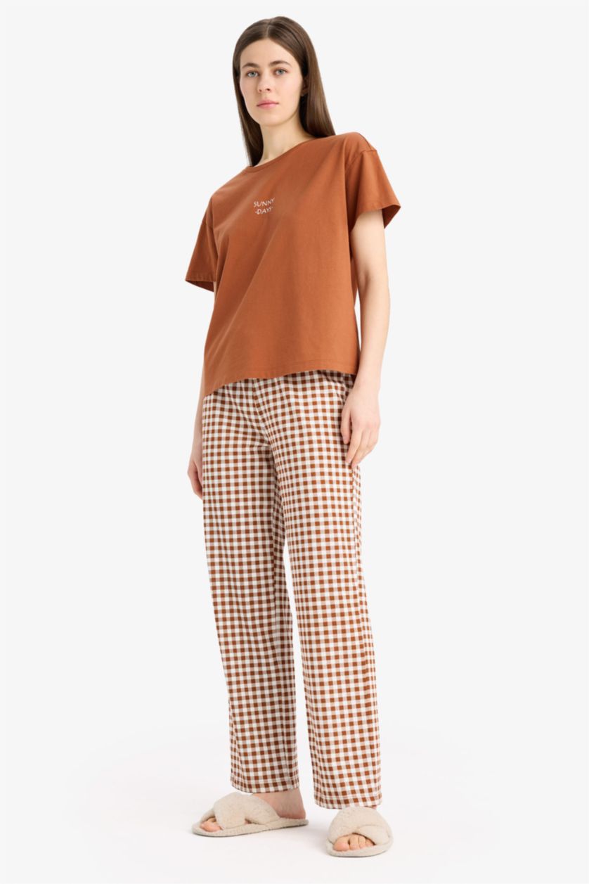 Kadın Koyu Camel Pijama Takımı Kısa Kollu Üst Beli Lastikli Uzun Kareli Alt