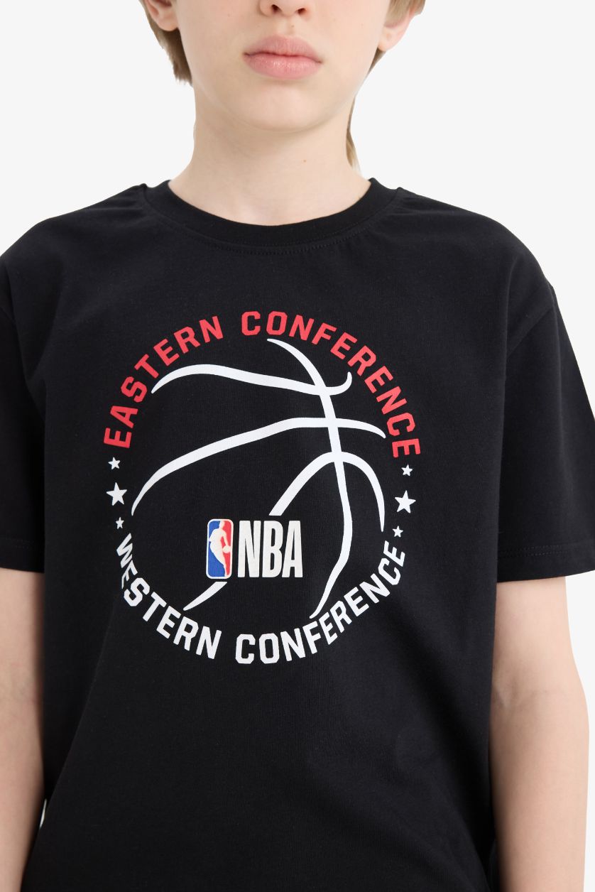 BOYS & TEENS Black New Regular Fit NBA Licensed Short Sleeve T-Shirt