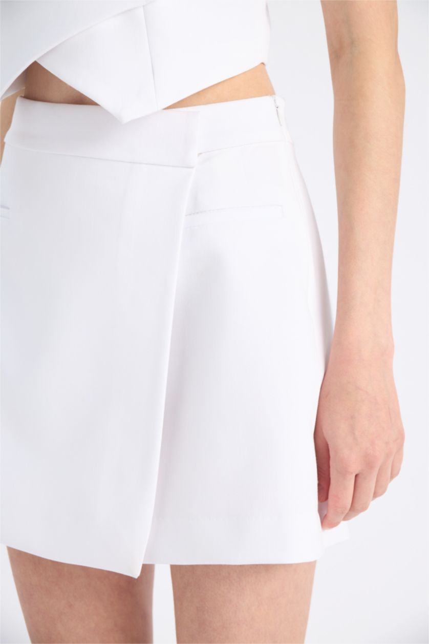 Женщины Бежевый Укороченные Шорты с Высокой Талией