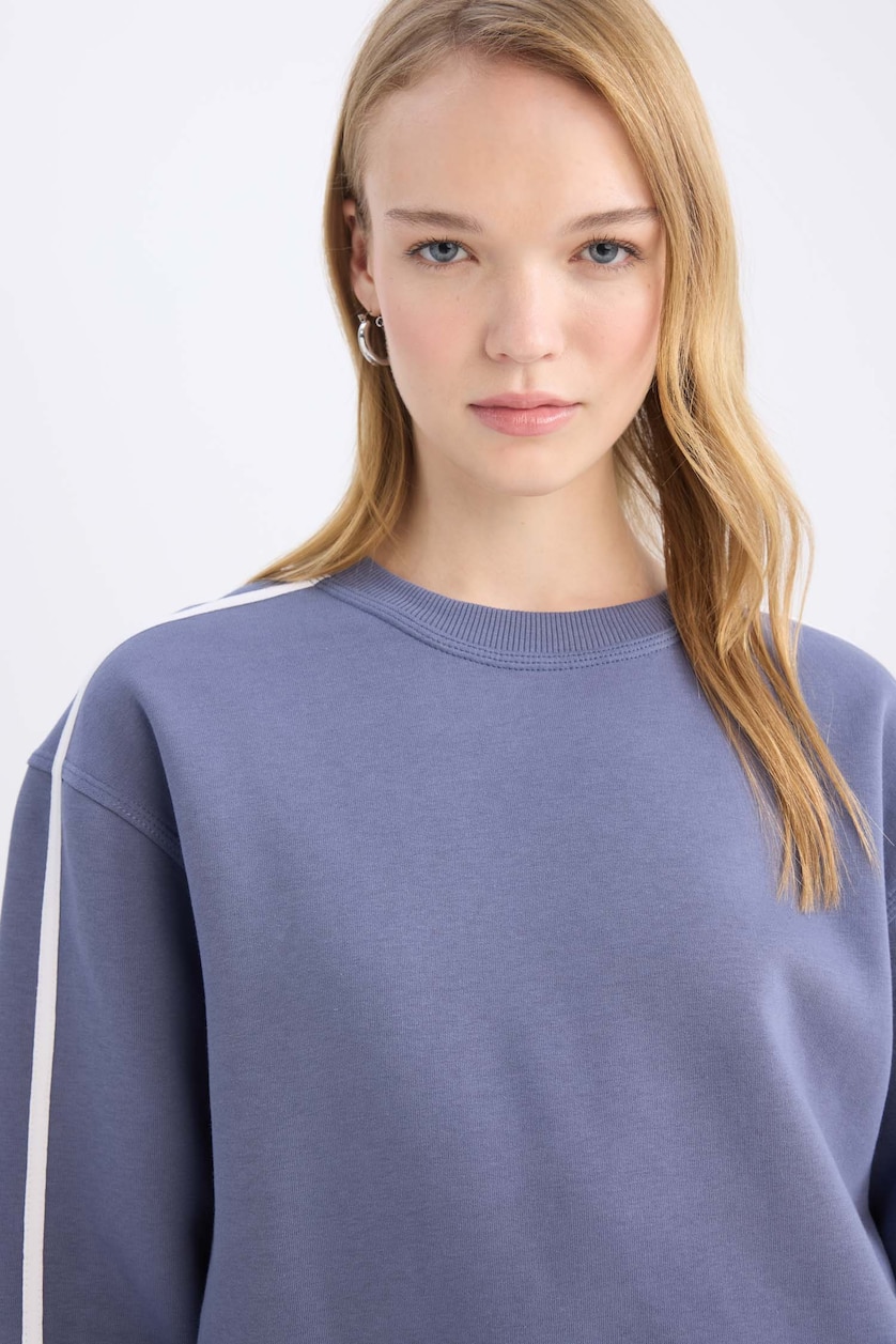 Women NAVY Loose Fit Thick Sweatshirt Fabric Sweatshirt