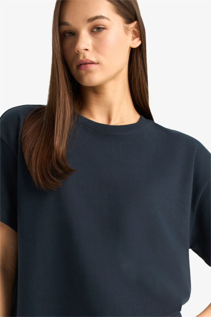 Woman NAVY Oversize Loose Fit Crew Neck Basic T-Shirt