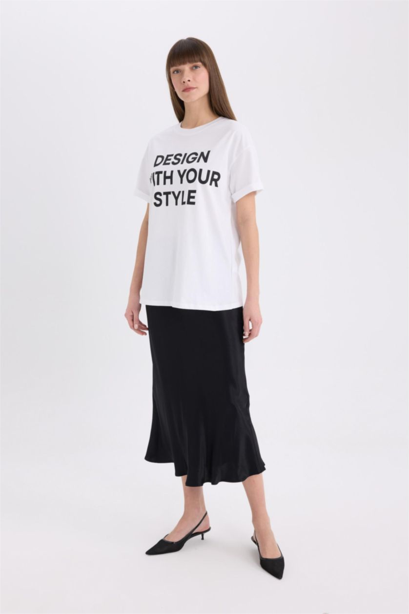 WOMAN White Oversize Crew Neck Printed Casual T-Shirt