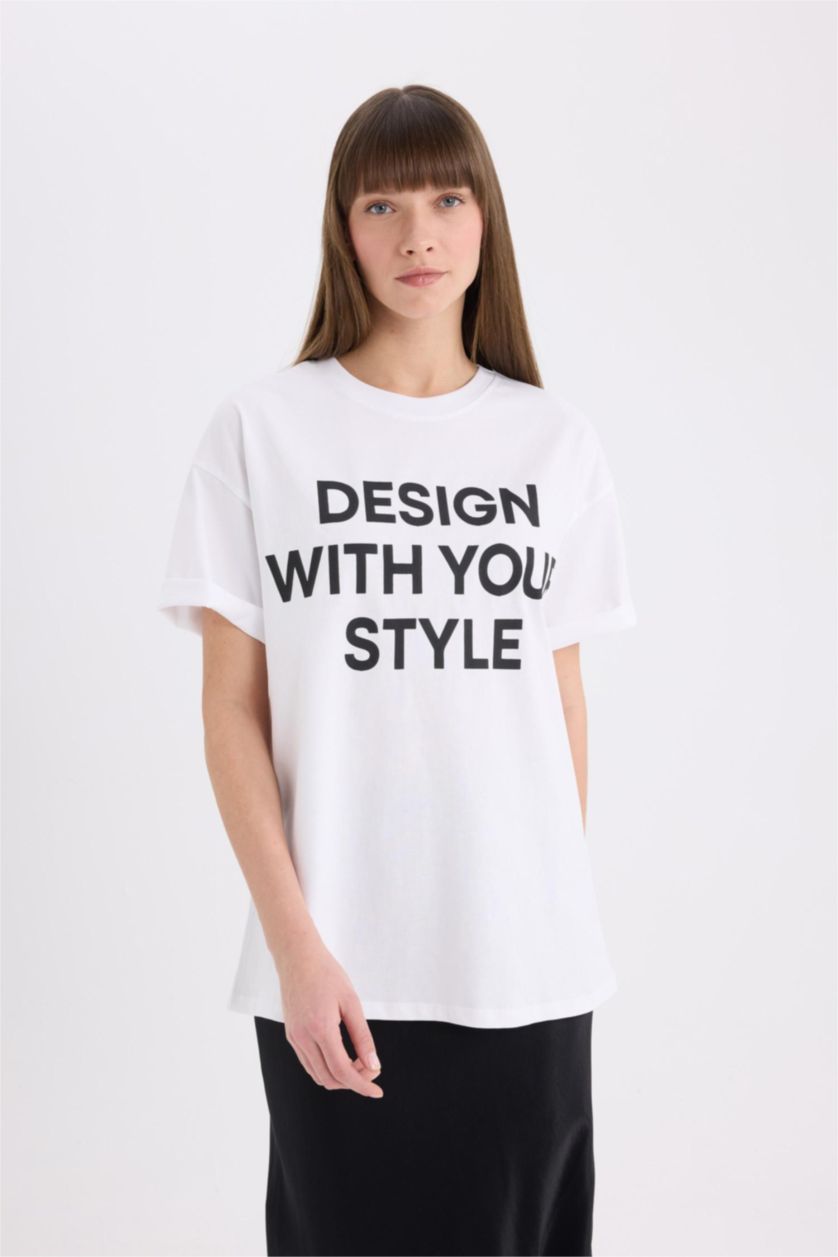 WOMAN White Oversize Crew Neck Printed Casual T-Shirt