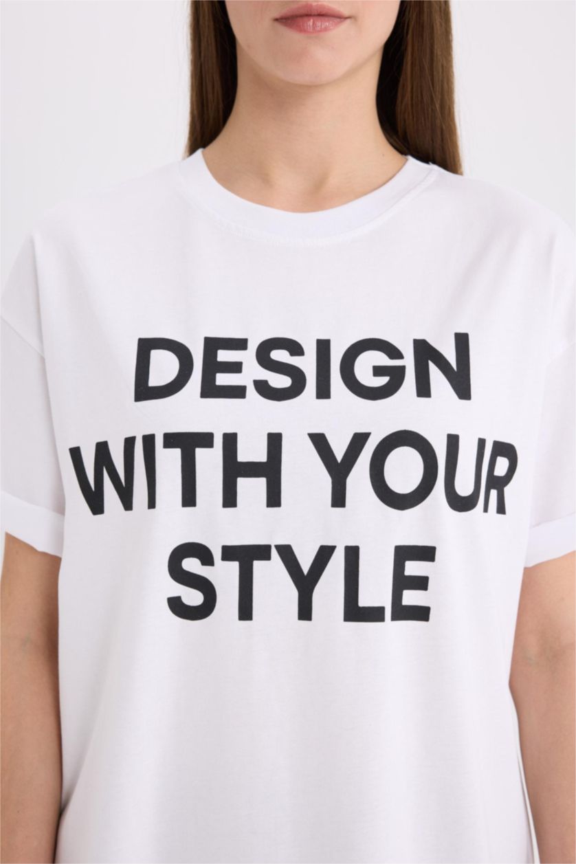 WOMAN White Oversize Crew Neck Printed Casual T-Shirt