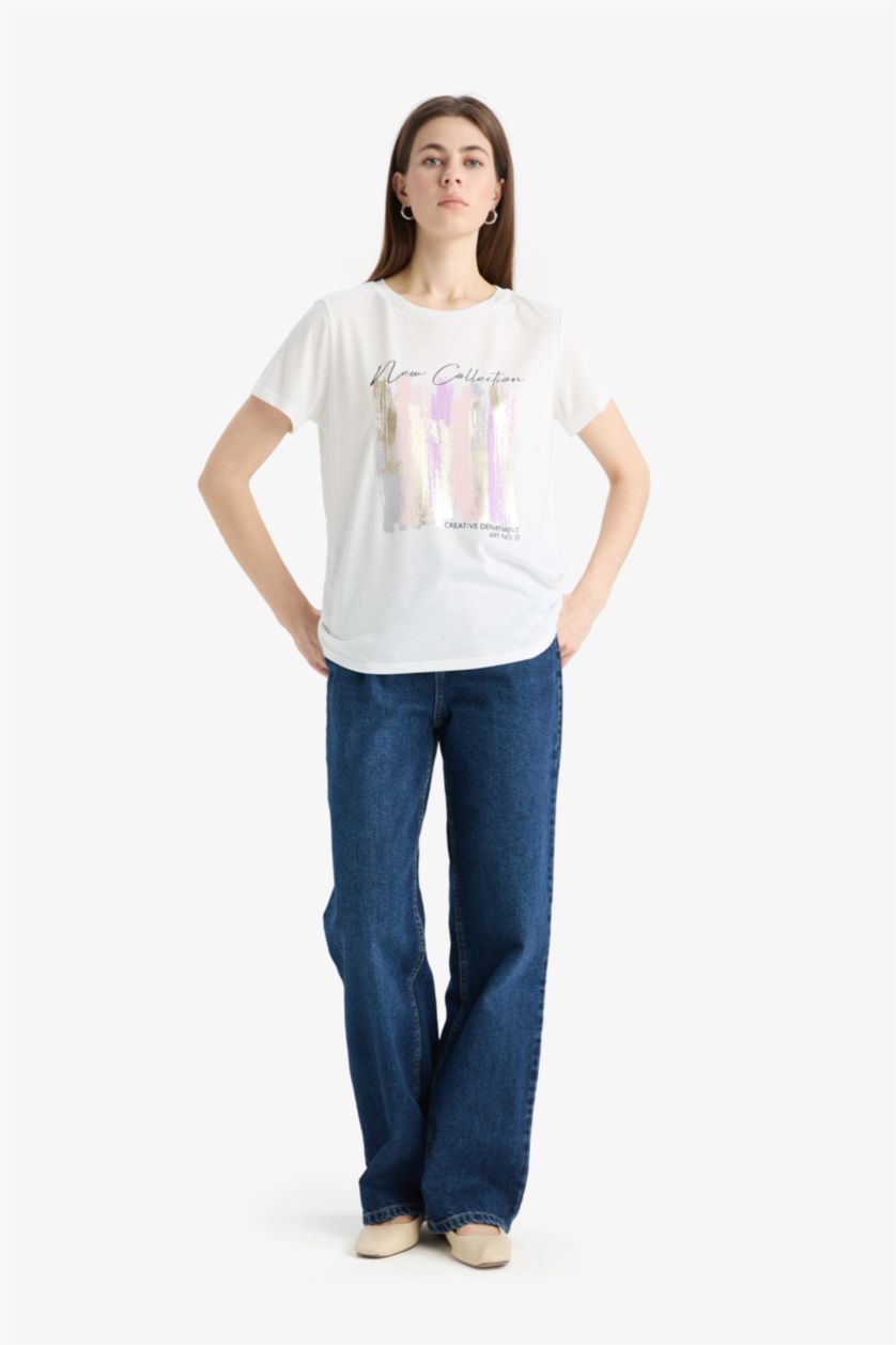 Kadın Ekru Regular Fıt Kısa Kollu Tişört