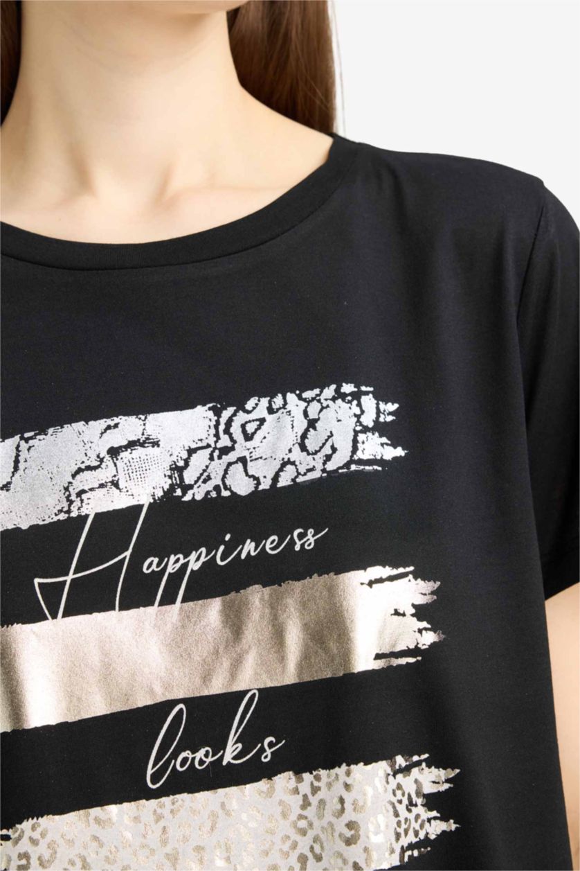 Kadın Siyah Relax Fıt Bisiklet Yaka Baskılı Kısa Kollu Tişört