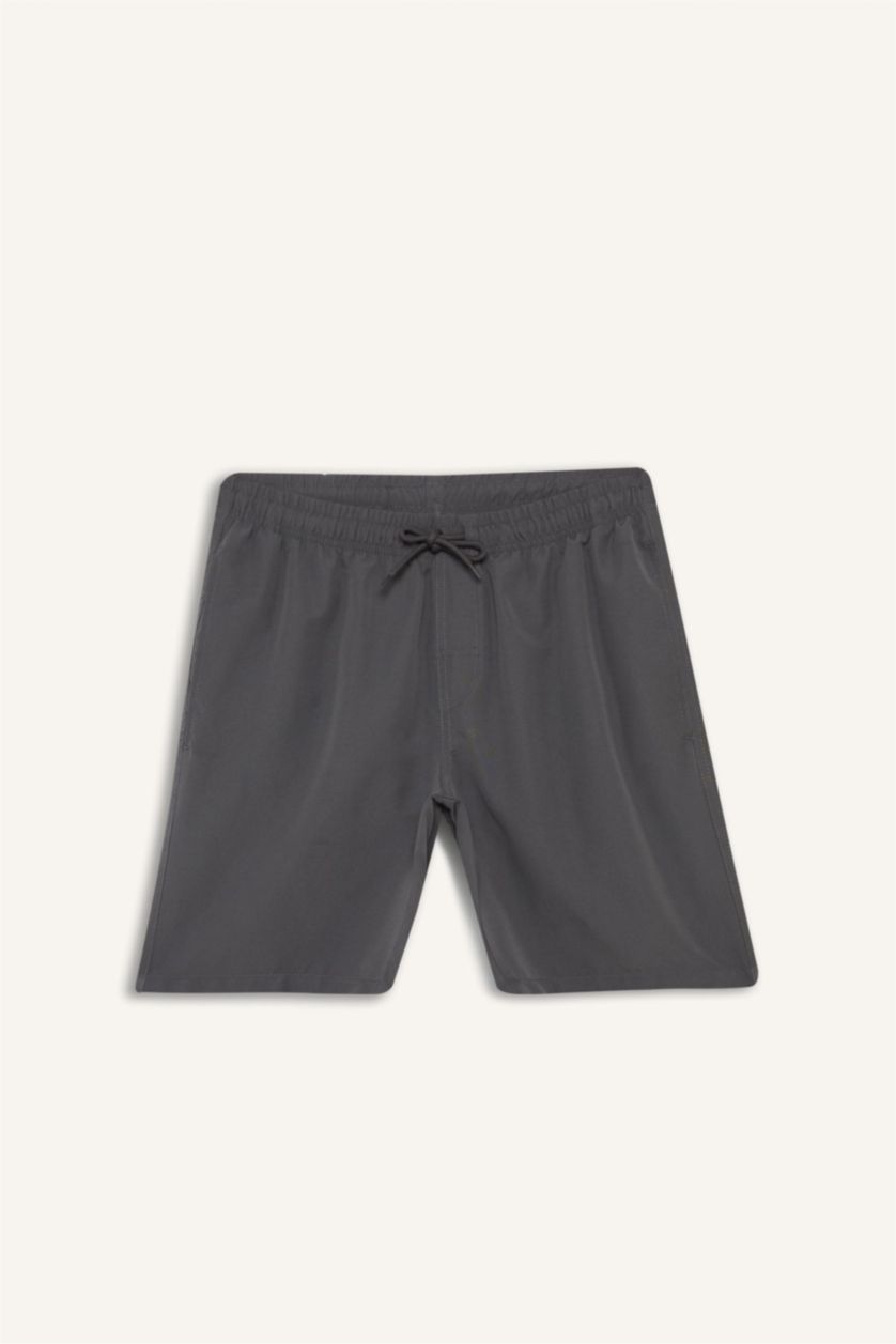 Erkek Gri Regular Fit Kısa Boy Cepli File Astarlı Beli Bağcıklı Düz Hafif Kumaş Deniz Şortu