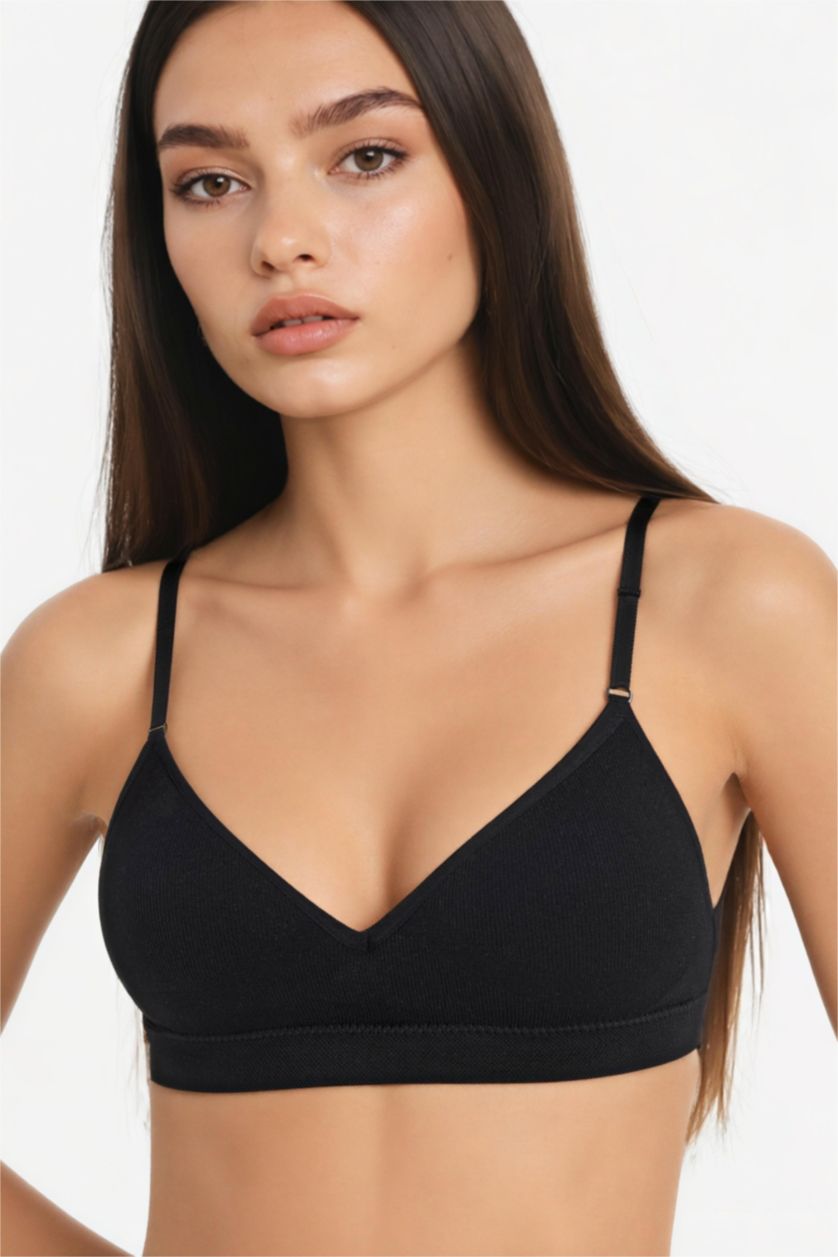Women Black Fall in Love First Bra