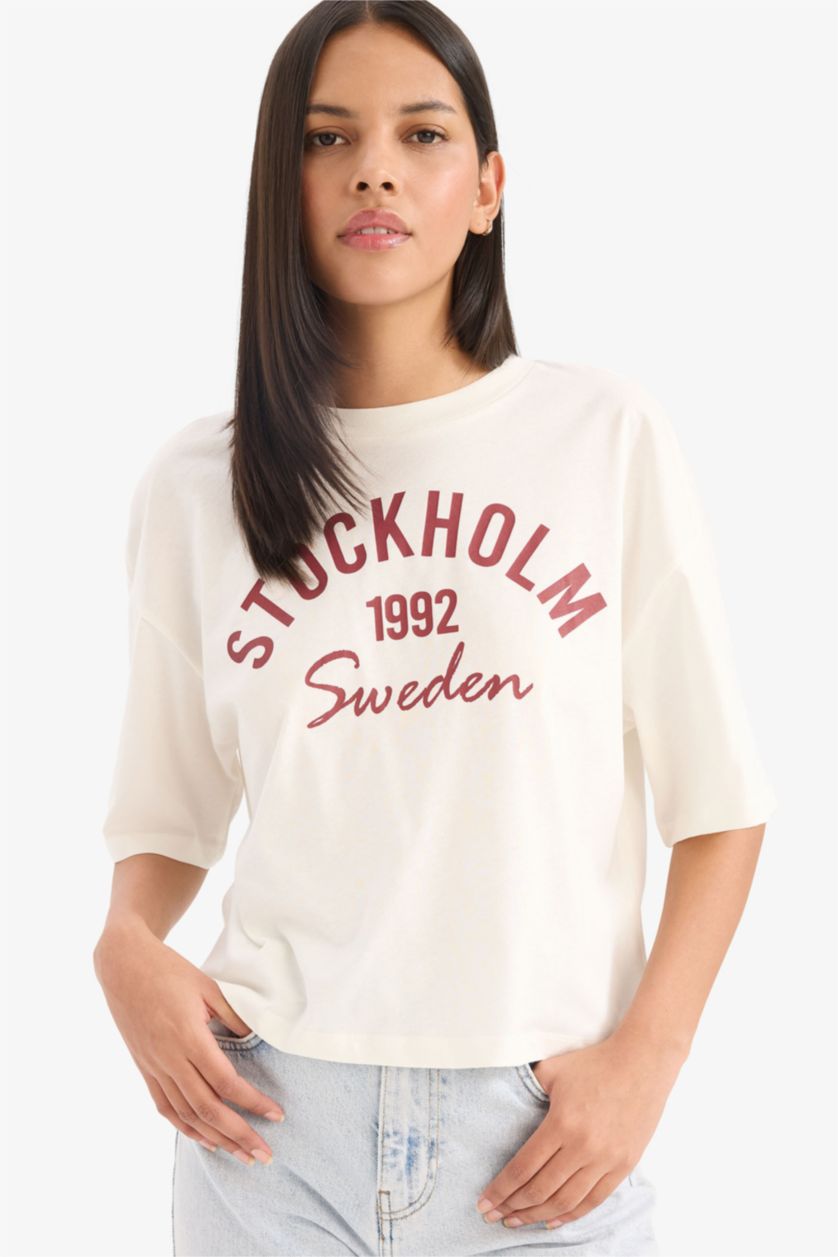 Kadın Ekru Oversıze Bisiklet Yaka Baskılı Penye Kısa Kollu Tişört