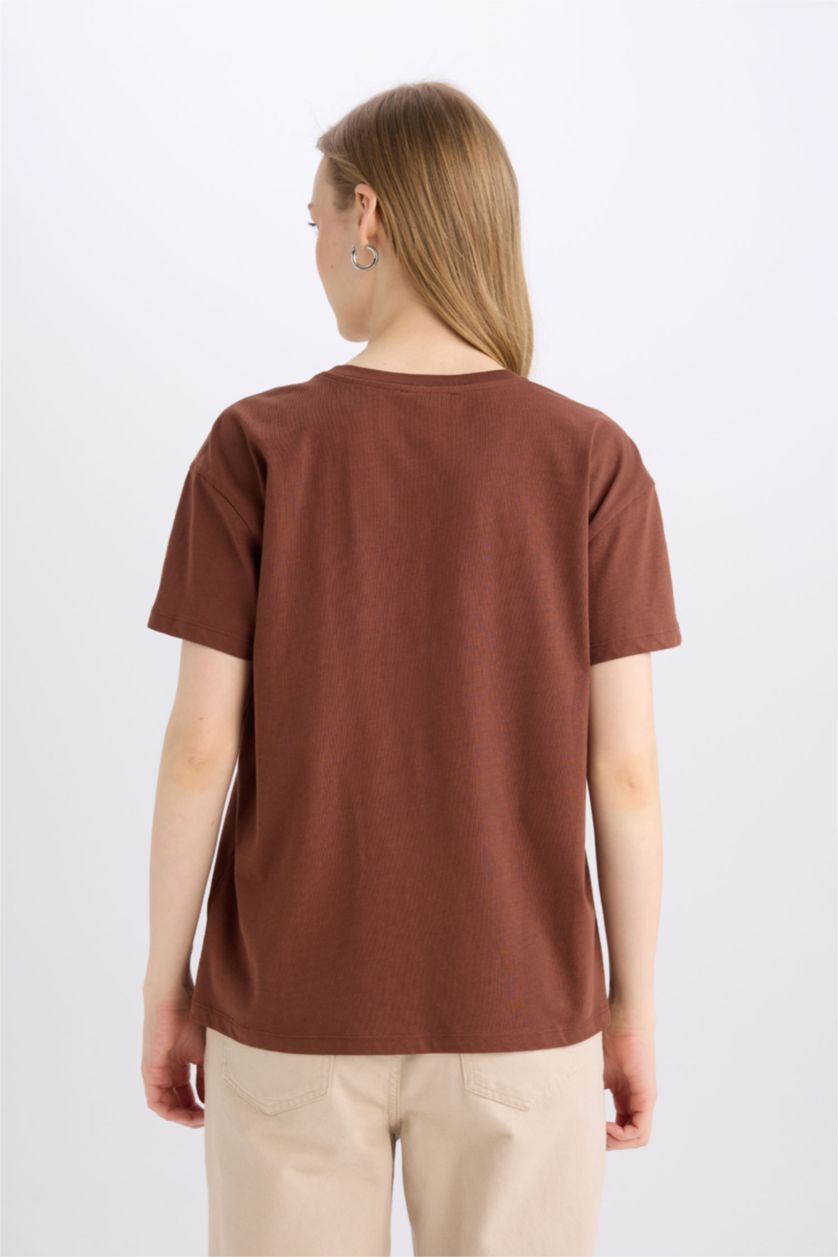نساء بني تيشيرت مطبوع قصة عادية برقبة مستديرة