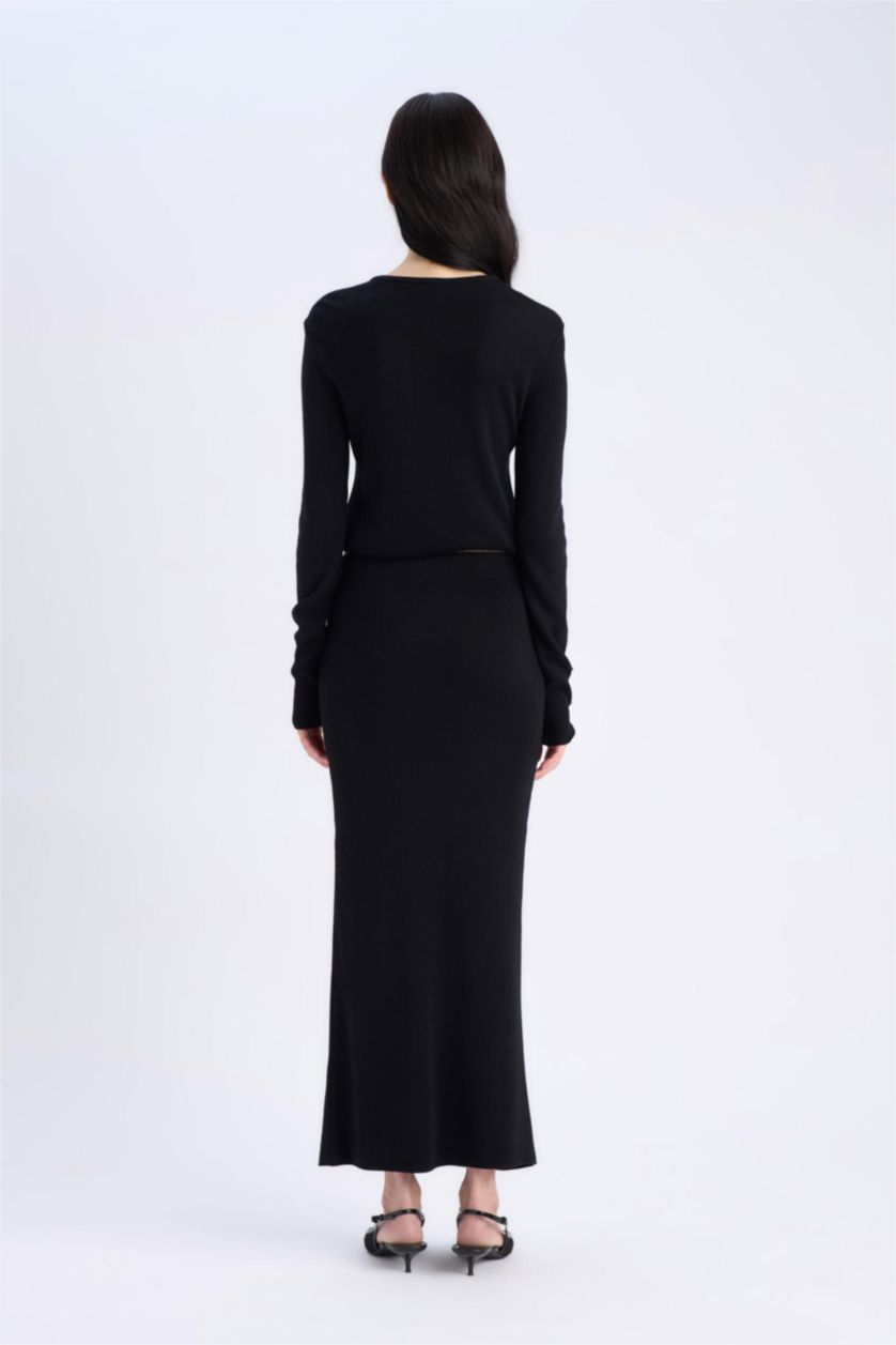 WOMAN Black Basic Midi Pencil Skirt