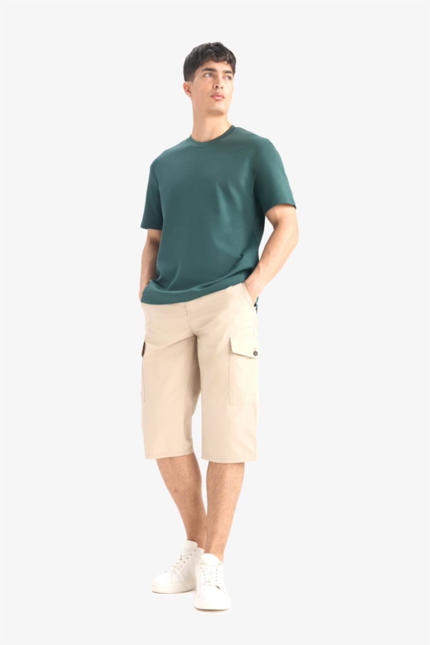 Man Beige Cotton Regular Fit Capri Pants