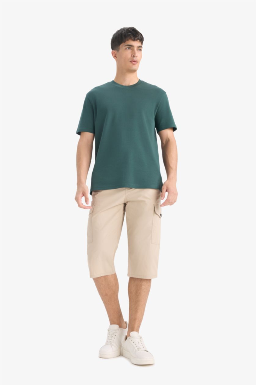 Man Beige Cotton Regular Fit Capri Pants