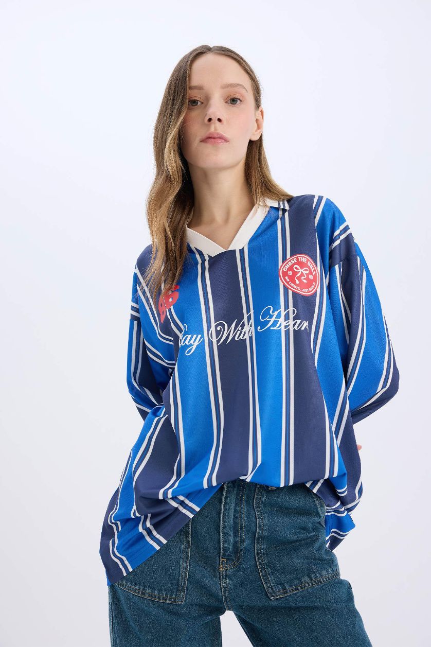 Kadın Lacivert Oversize Geniş Kalıp Polo Yaka Baskılı Forma Kumaşı Uzun Kollu Tişört