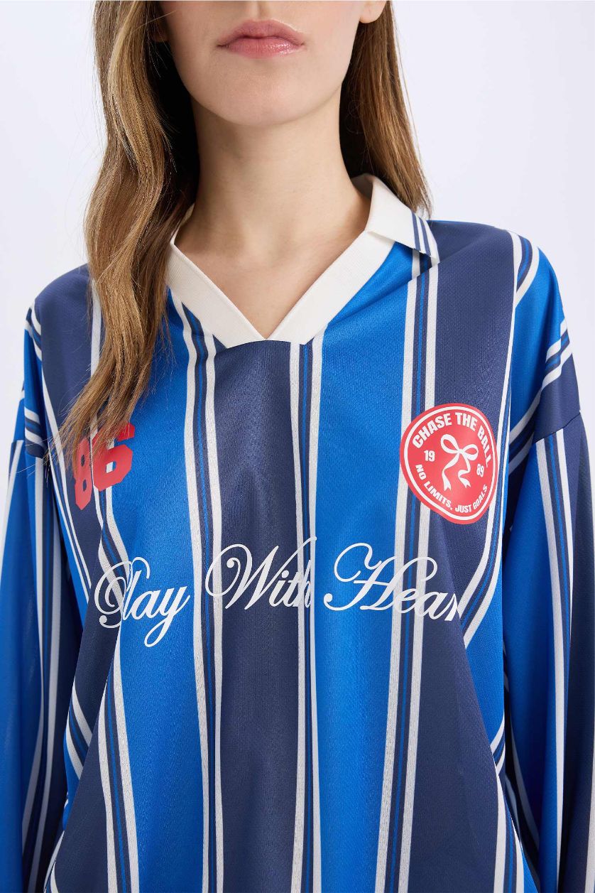 Kadın Lacivert Oversize Geniş Kalıp Polo Yaka Baskılı Forma Kumaşı Uzun Kollu Tişört