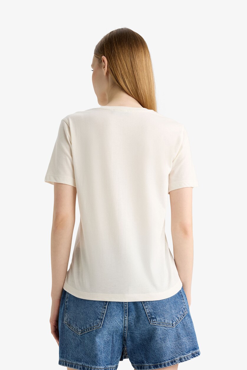 حريمي اوف وايت Regular Fit Short Sleeve T-Shirt