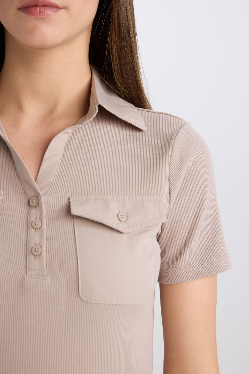 Kadın Taş Slim Fit Dar Kesim Polo Yaka Fitilli Kaşkorse Cepli Kısa Kollu Tişört