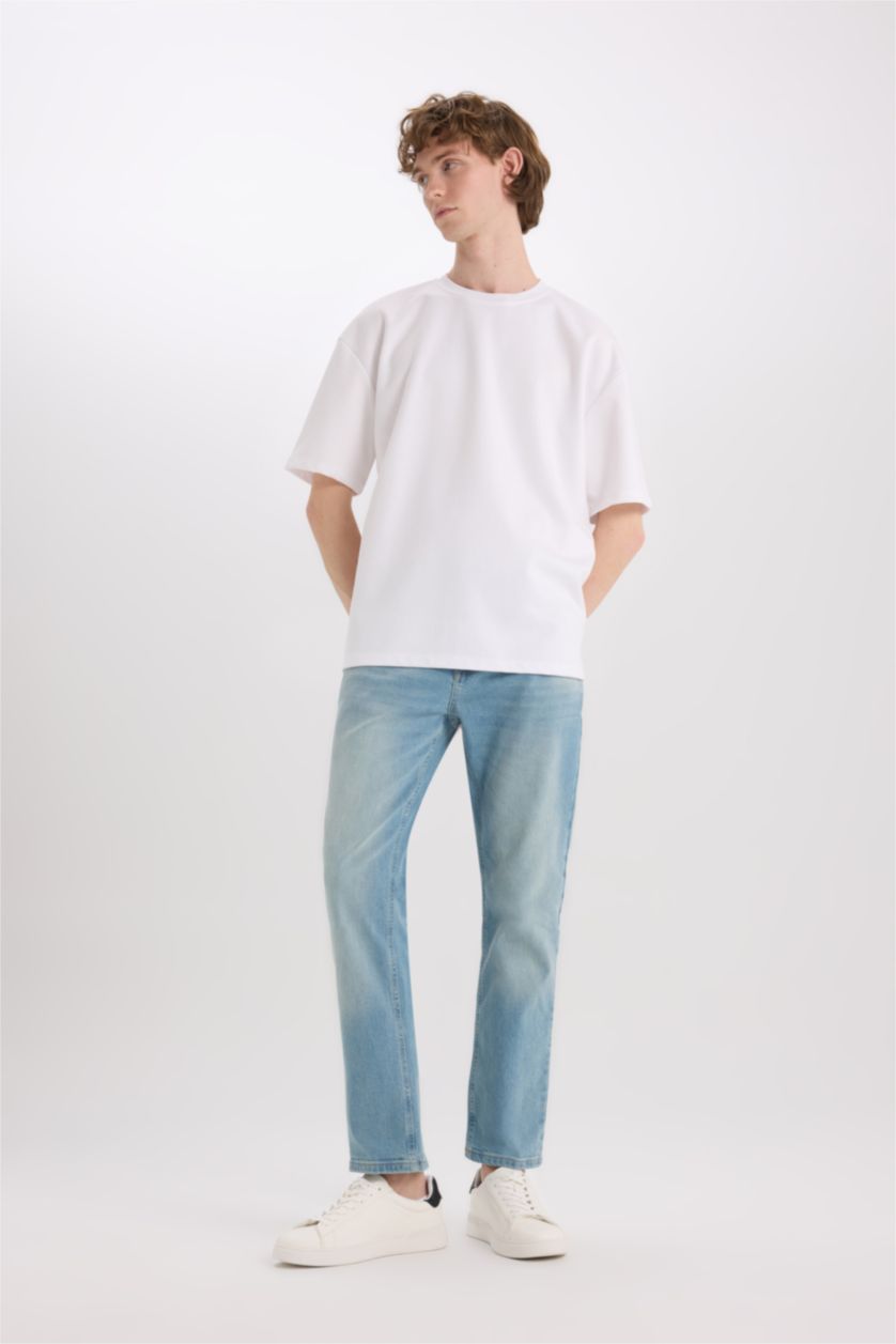 MAN Light Green Sergio Regular Fit Normal Waist Jeans