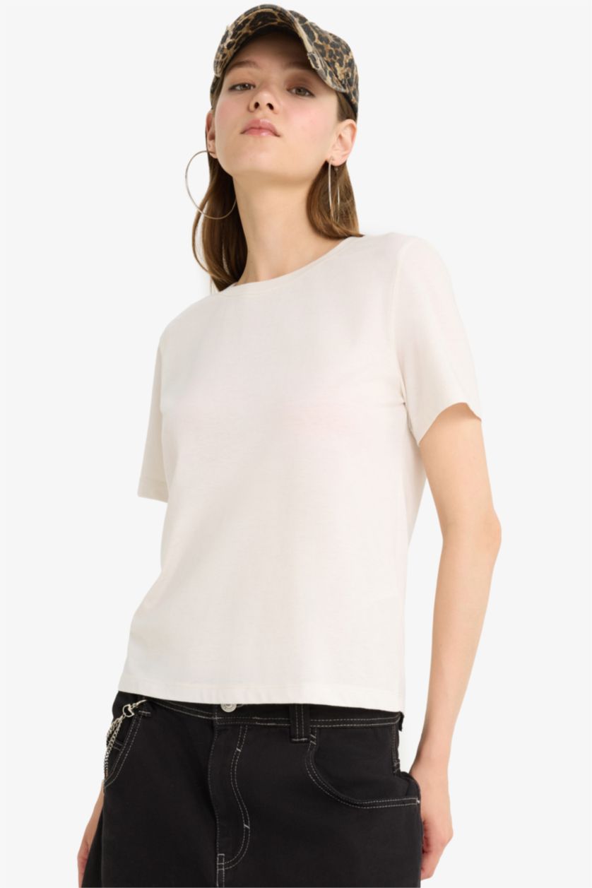 WOMAN White Regular Fit Short Sleeve T-Shirt