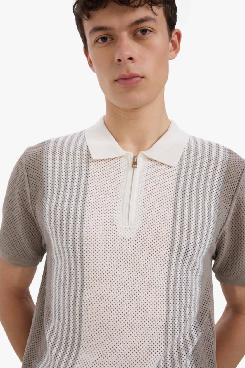 Erkek Vizon Standart Fit Polo Yaka Yarım Fermuarlı Triko Kısa Kollu Tişört