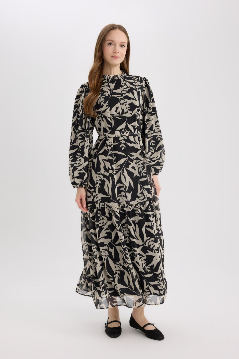 Woman Black Crew Neck Patterned Chiffon Long Sleeve Maxi Dress