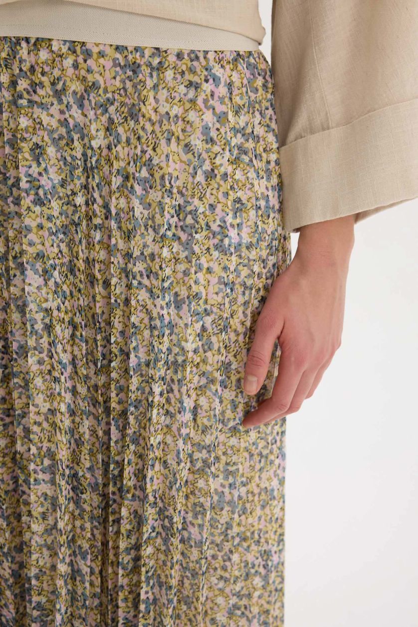 Kadın Açık Yeşil Pilise Desenli Şifon Maxi Etek