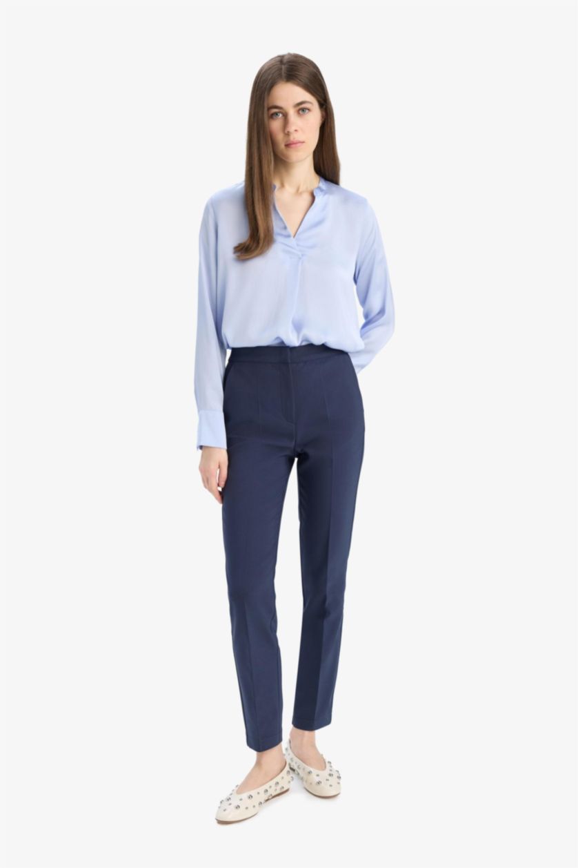 Woman NAVY High Waist Straight Leg Chino Pants