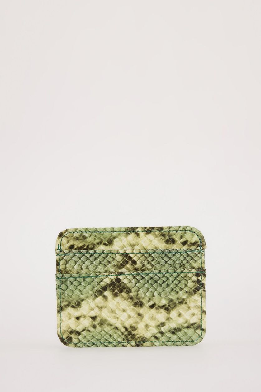 Kadın Yeşil Kadın Kartlık