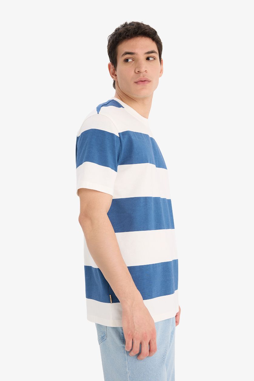 MAN Blue Cotton Regular Fit Crew Neck Striped T-Shirt