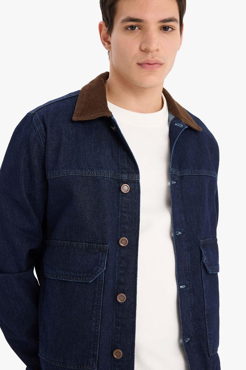 Erkek Koyu Mavi %100 Pamuk Slim Fit Dar Kesim Kontrast Yakalı Mevsimlik Baharlık Denim Ceket