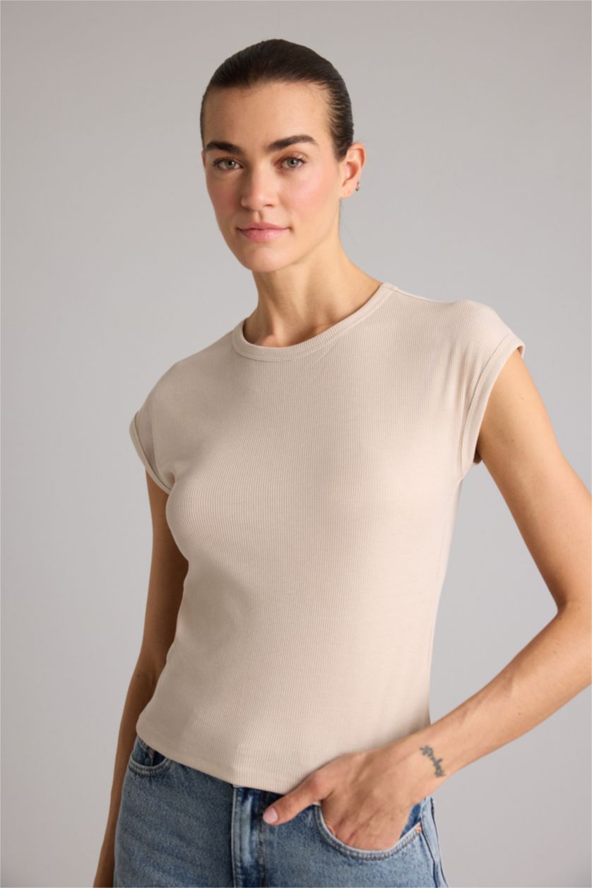 Kadın Bej Slım Fıt Basıc Fitilli Kaşkorse Tişört