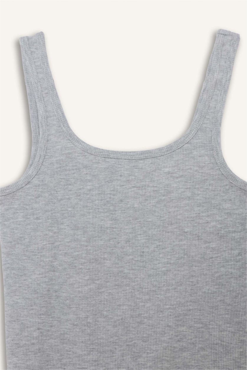 Woman Grey Melange Slim Fit Basic Camisole Round Collar Tank Top
