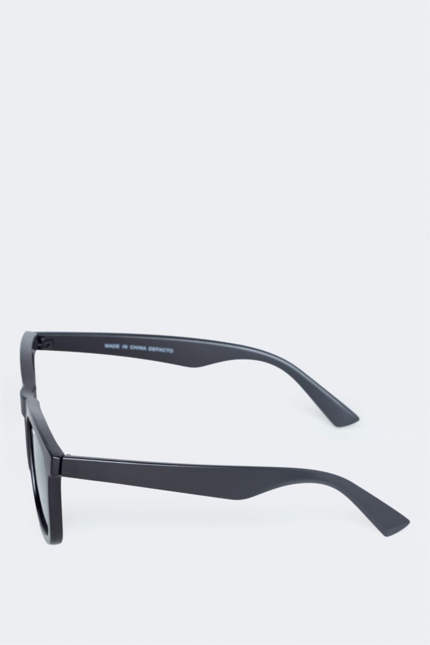 MAN Black Man Round Classic Black Plastic Frame Black Lens Sunglasses