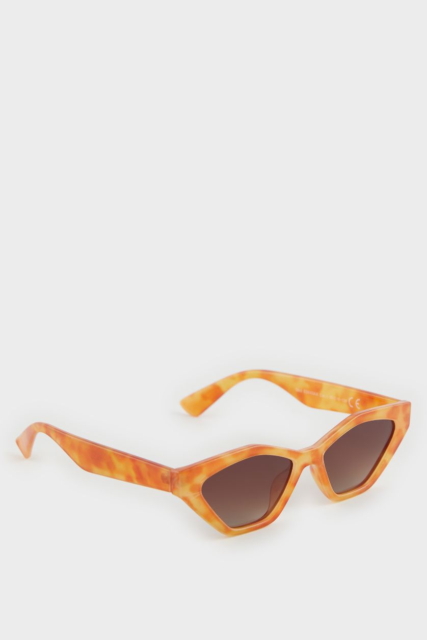 Woman Karma Woman Square Sunglasses