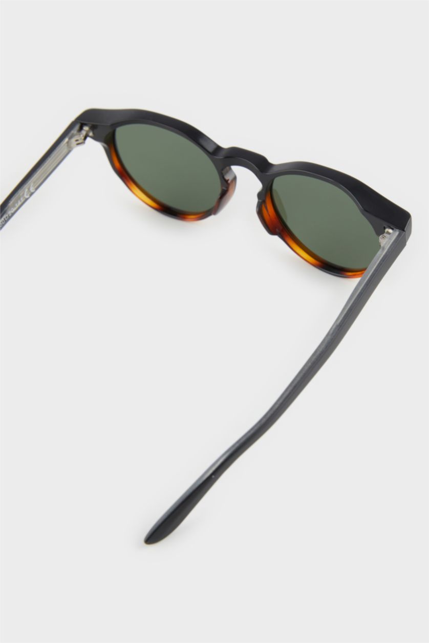 WOMAN Black Woman Round Sunglasses