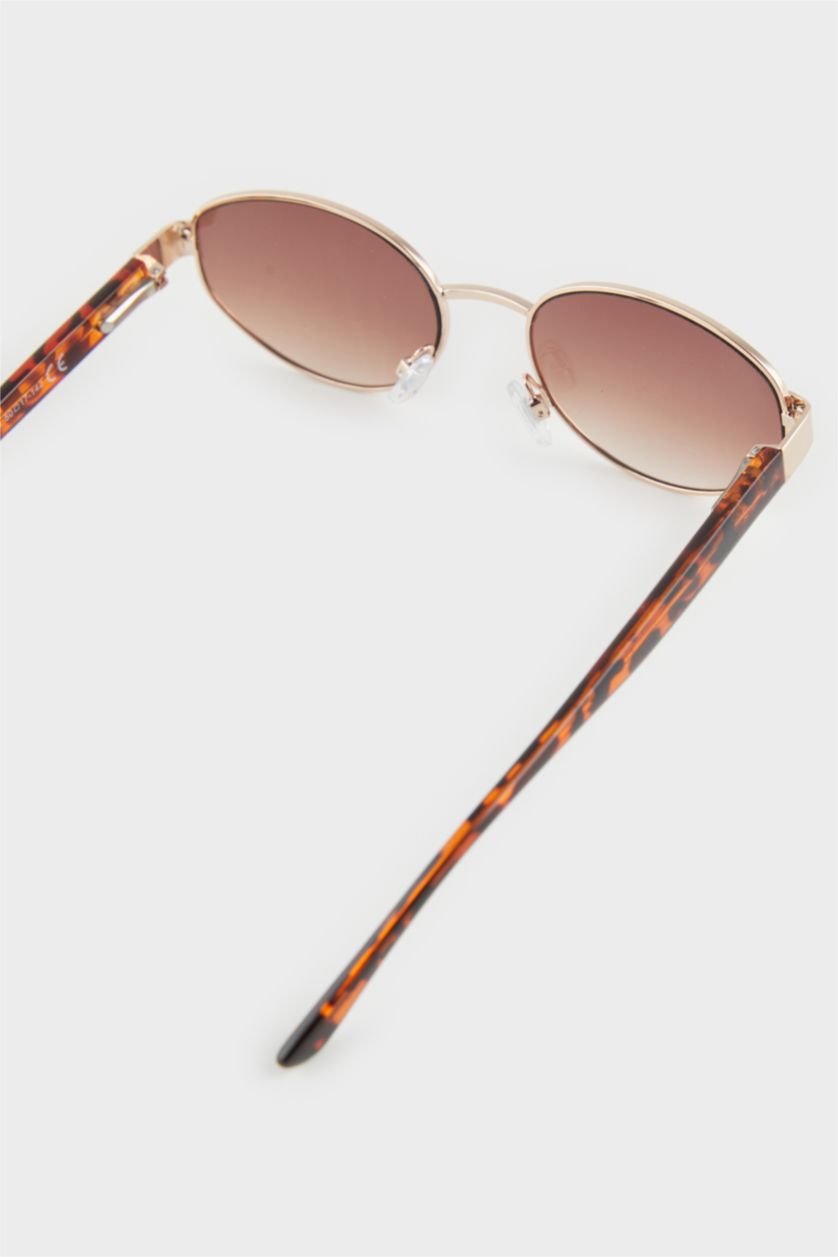 حريمي بني غامق نظارة شمسية حريمي