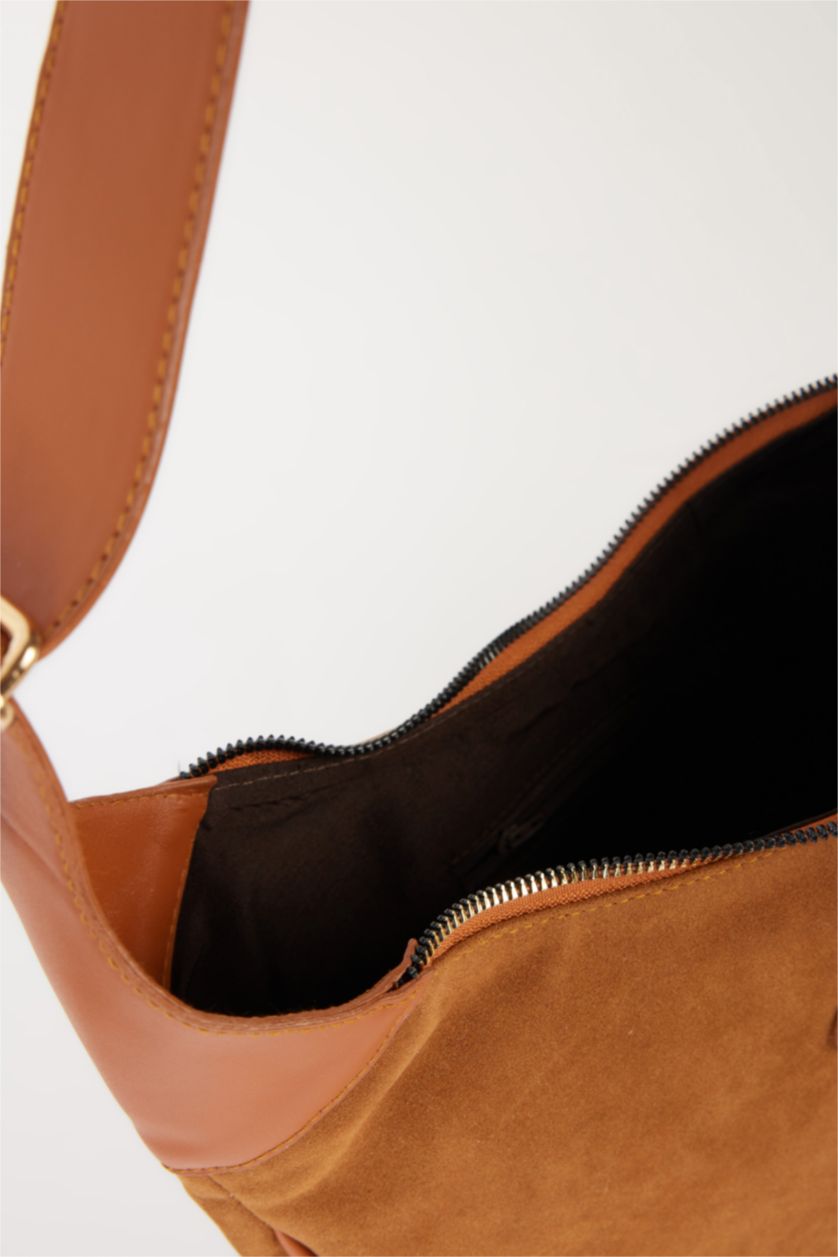 حريمي خزان شنطة كتف حريمي