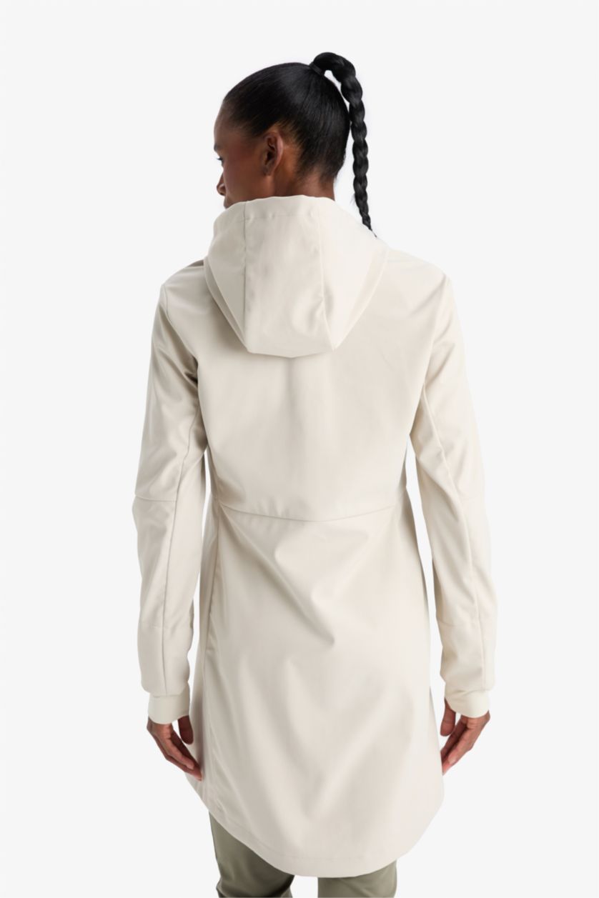 Kadın Bej Su İtici Softshell Slim Fit Dar Kesim Kapüşonlu Fermuarlı Cepli Parka