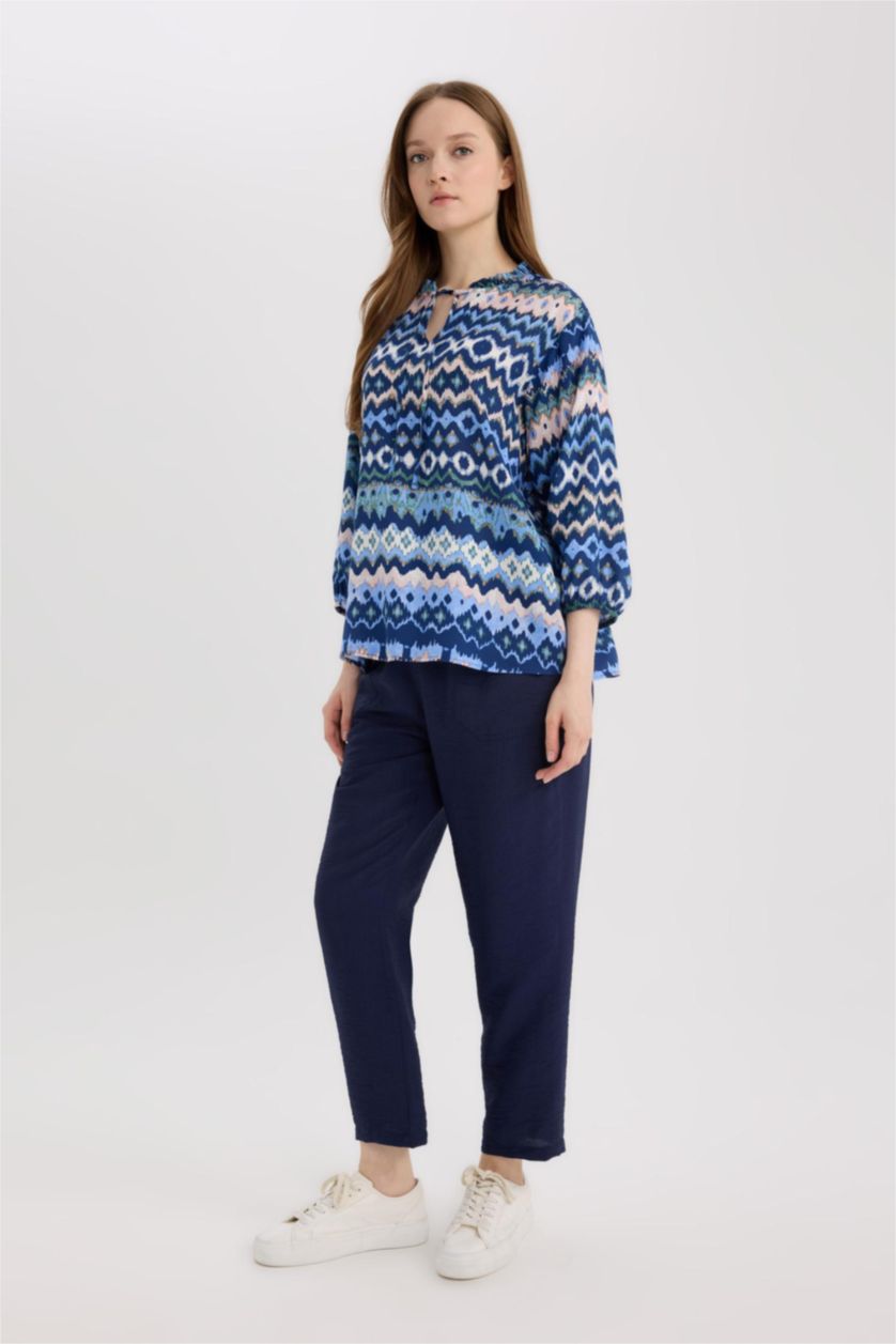 WOMAN NAVY Carrot Fit Regular Hem Trousers