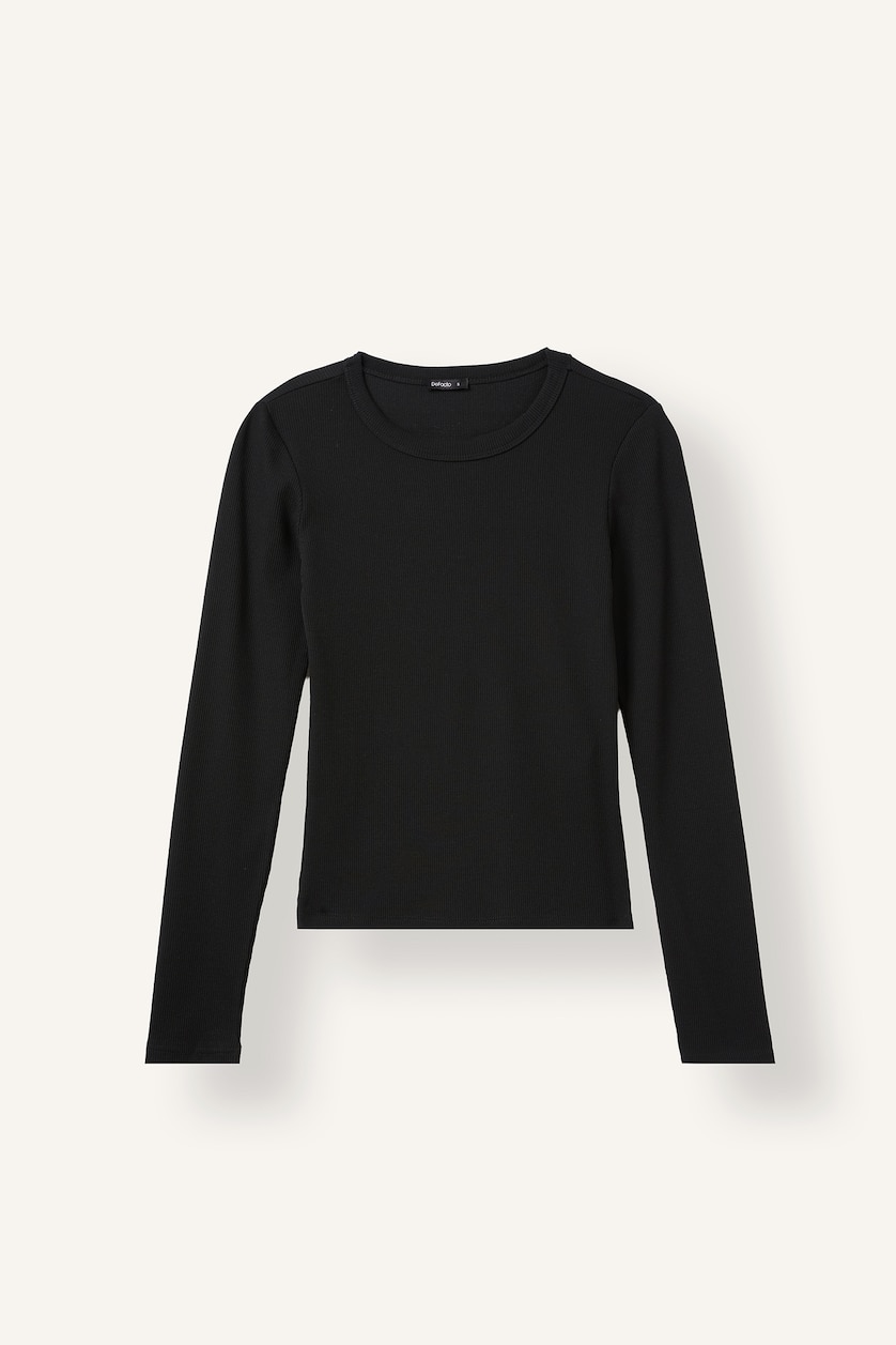 Women Black Slim Fit Camisole Long Sleeve T-Shirt