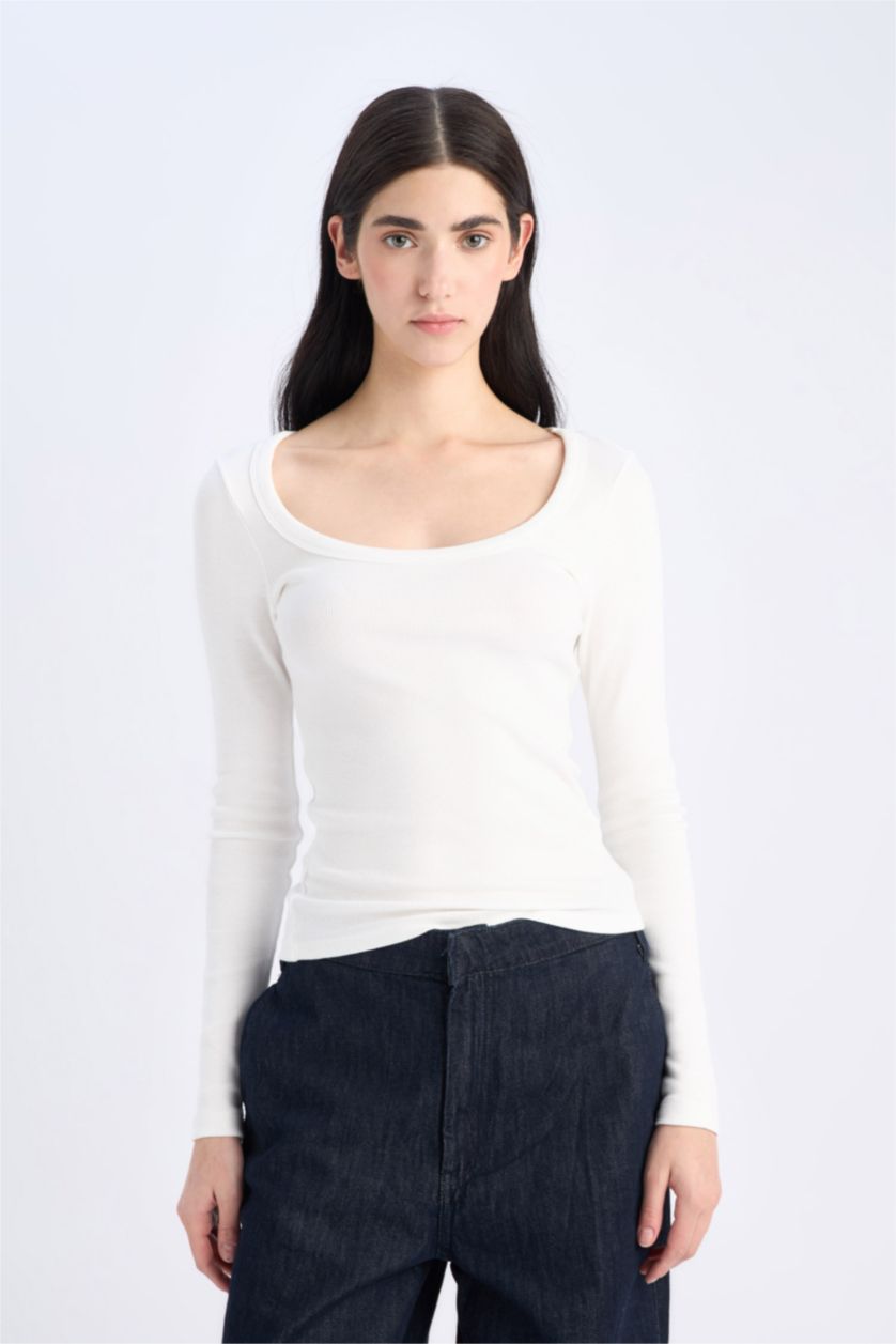 Kadın Kırık Beyaz Slim Fit Dar Kesim Basic Düz Fitilli Kaşkorse Uzun Kollu Beyaz Tişört