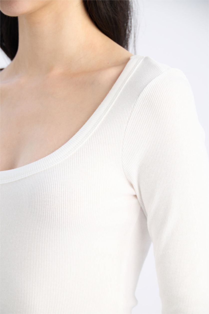 Kadın Kırık Beyaz Slim Fit Dar Kesim Basic Düz Fitilli Kaşkorse Uzun Kollu Beyaz Tişört