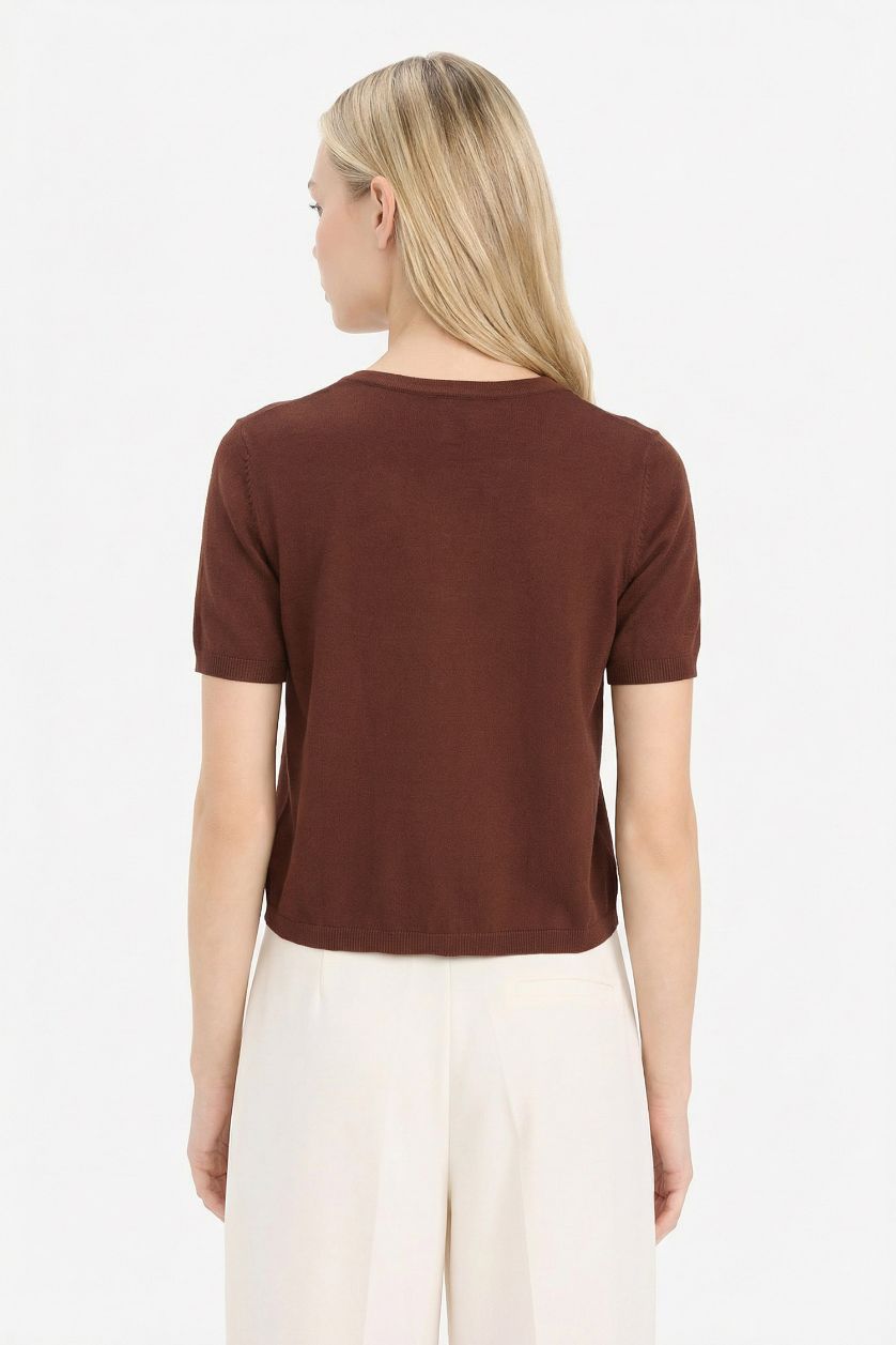 حريمي بني كارديجان نص كم قصة عادية برقبة دائرية وبأزرار