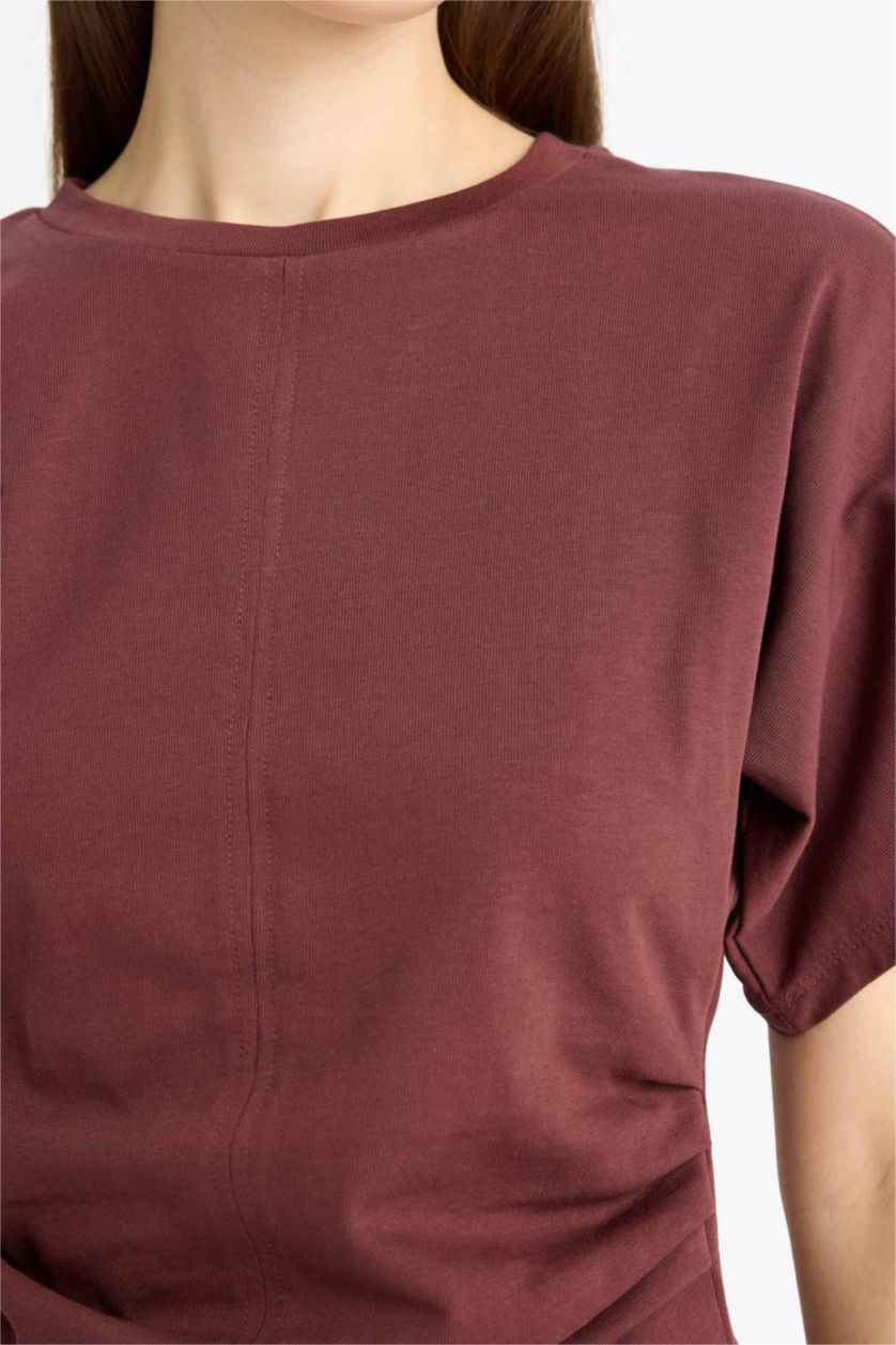 Kadın Bordo Slim Fit Dar Kesim Bisiklet Yaka Drapeli Premium Kısa Kollu Tişört