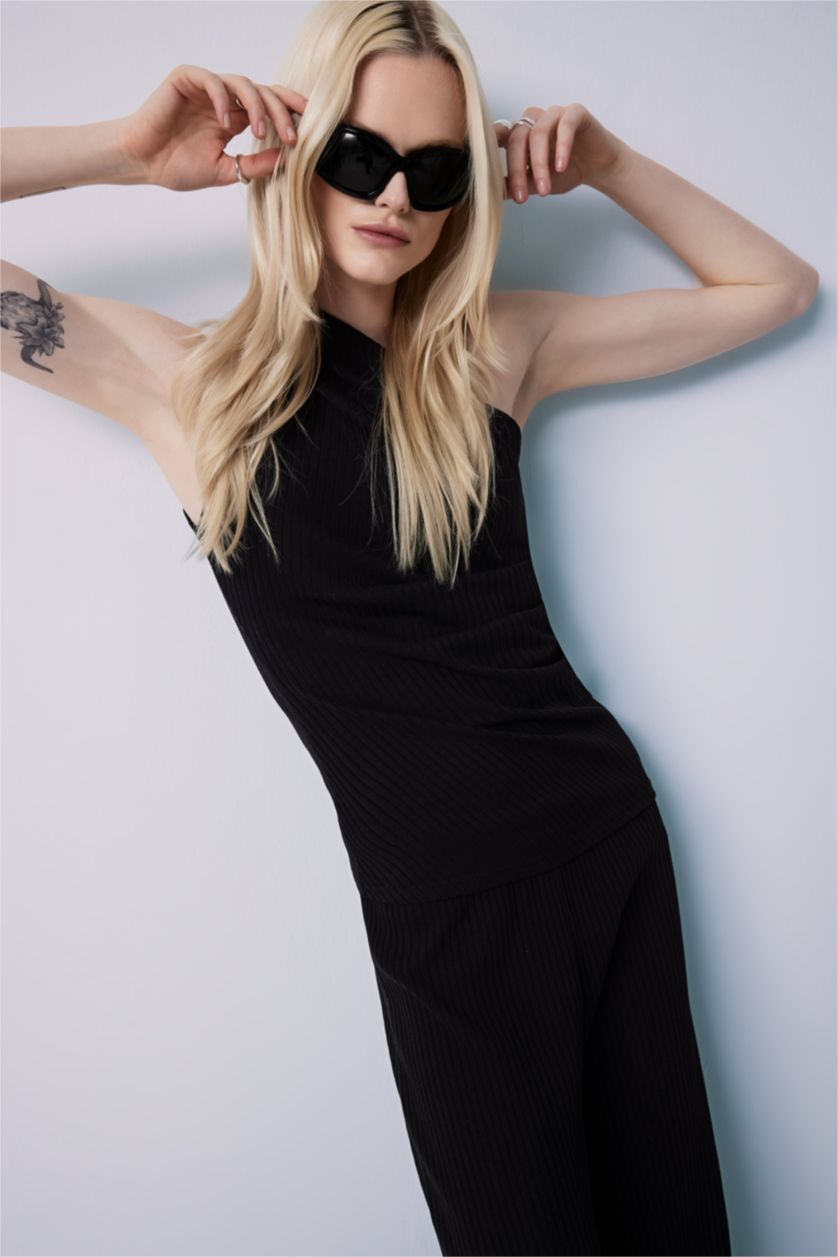 Kadın Siyah Slım Fıt Tek Omuzlu Fitilli Kaşkorse Atlet