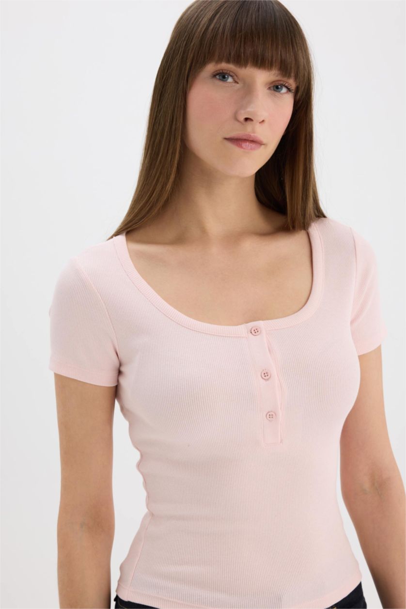 Kadın Açık Pembe Slım Fıt Yuvarlak Yaka Basıc Fitilli Kaşkorse Tişört