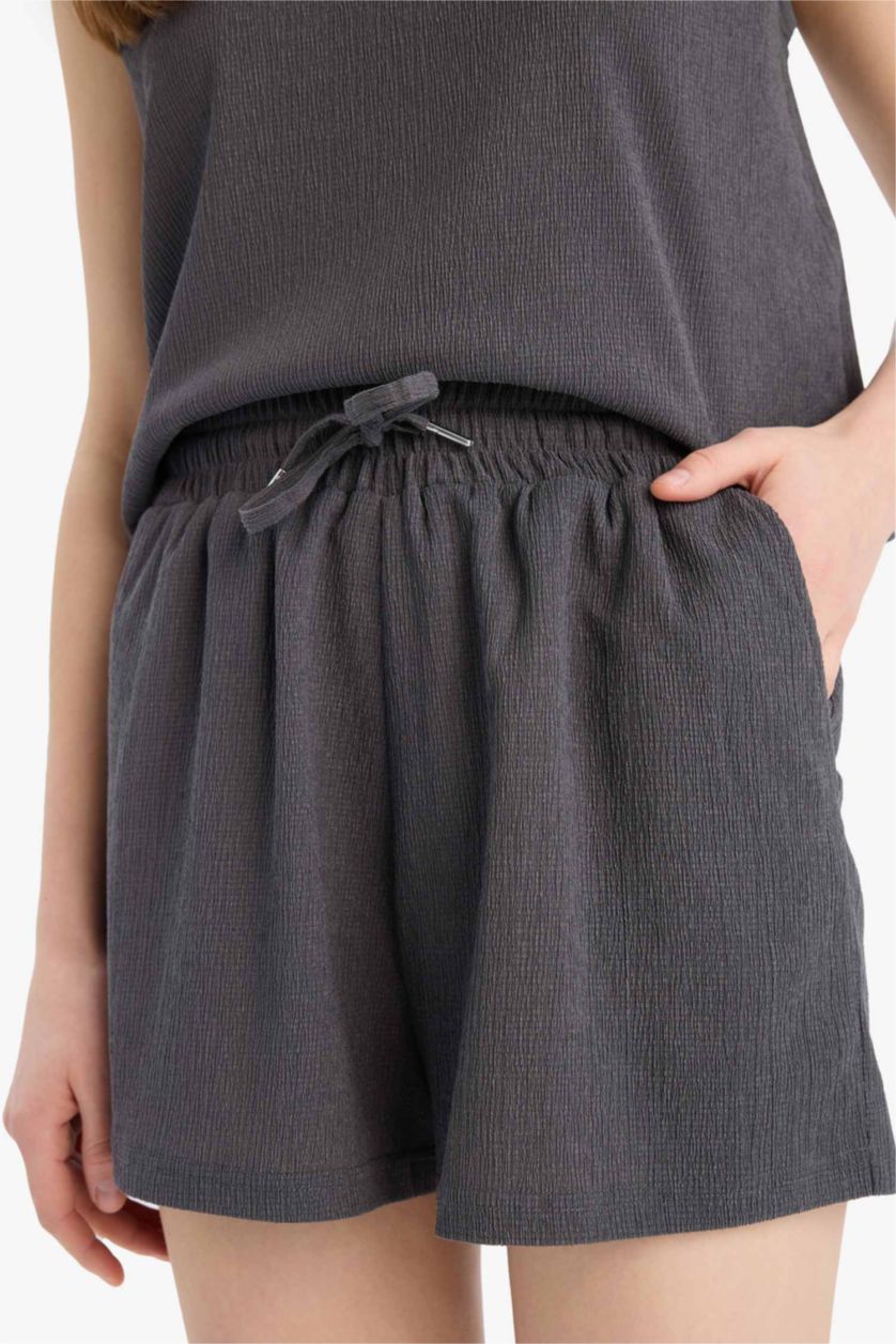 Женщины Антрацит Шорты свободного кроя из жатой ткани