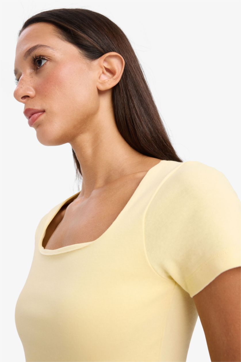 Kadın Açık Sarı Slım Fıt Fitilli Kaşkorse Kısa Kollu Tişört